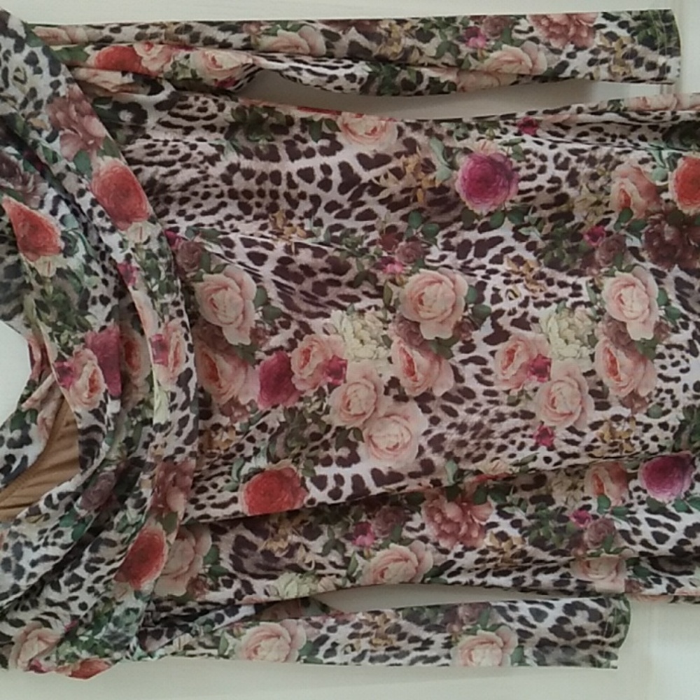 A-BUY NOW- NWOT Fashion Nova Floral Maxi Dress - Picture 4 of 10
